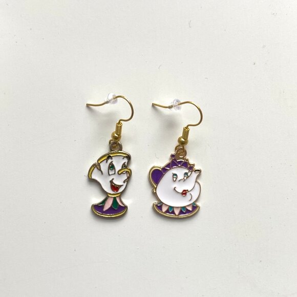 Handmade Disney GOLD STAINLESS STEEL Earrings Beauty & the Beast Mrs Potts Chip - Picture 1 of 6
